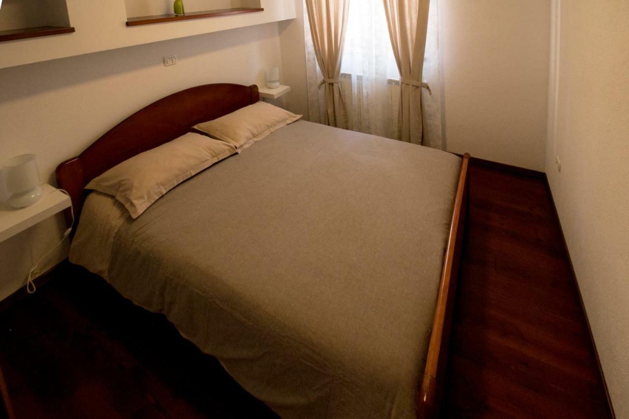 Apartment Sincic Novigrad  Екстер'єр фото